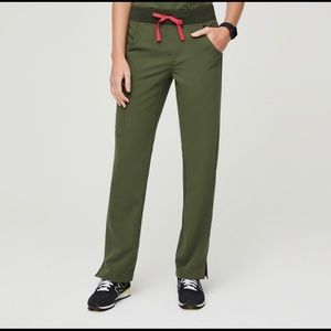 Figs Kade scrub bottoms dark olive size medium tall